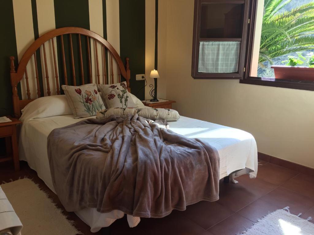 Peñacabrera 2 * Santolaya de Cabranes