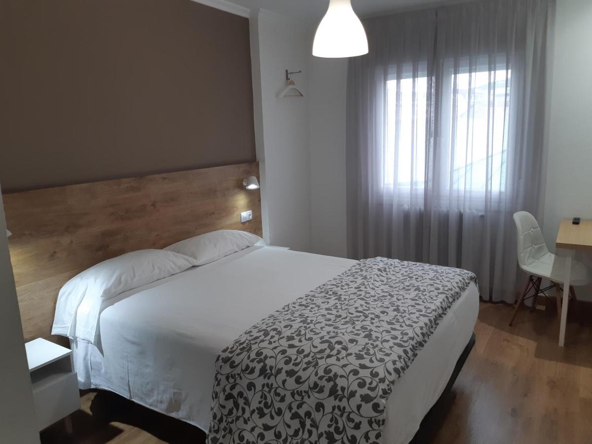 Hostal-restaurante Lugano *