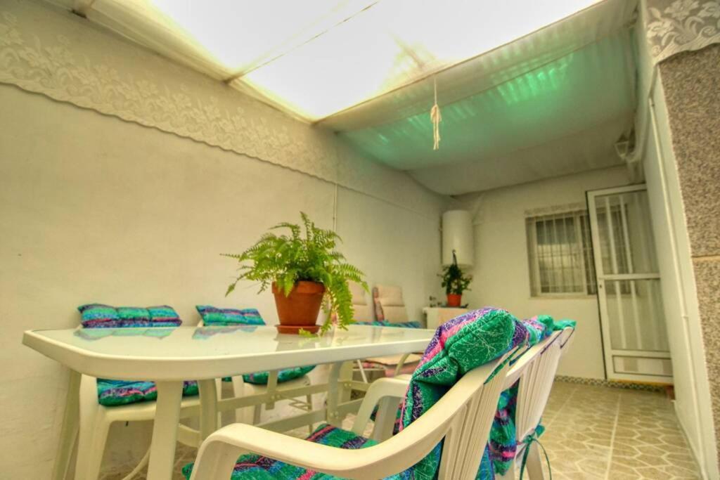 Holiday home Bungalow Con Piscina Privada A 10 Min Playa