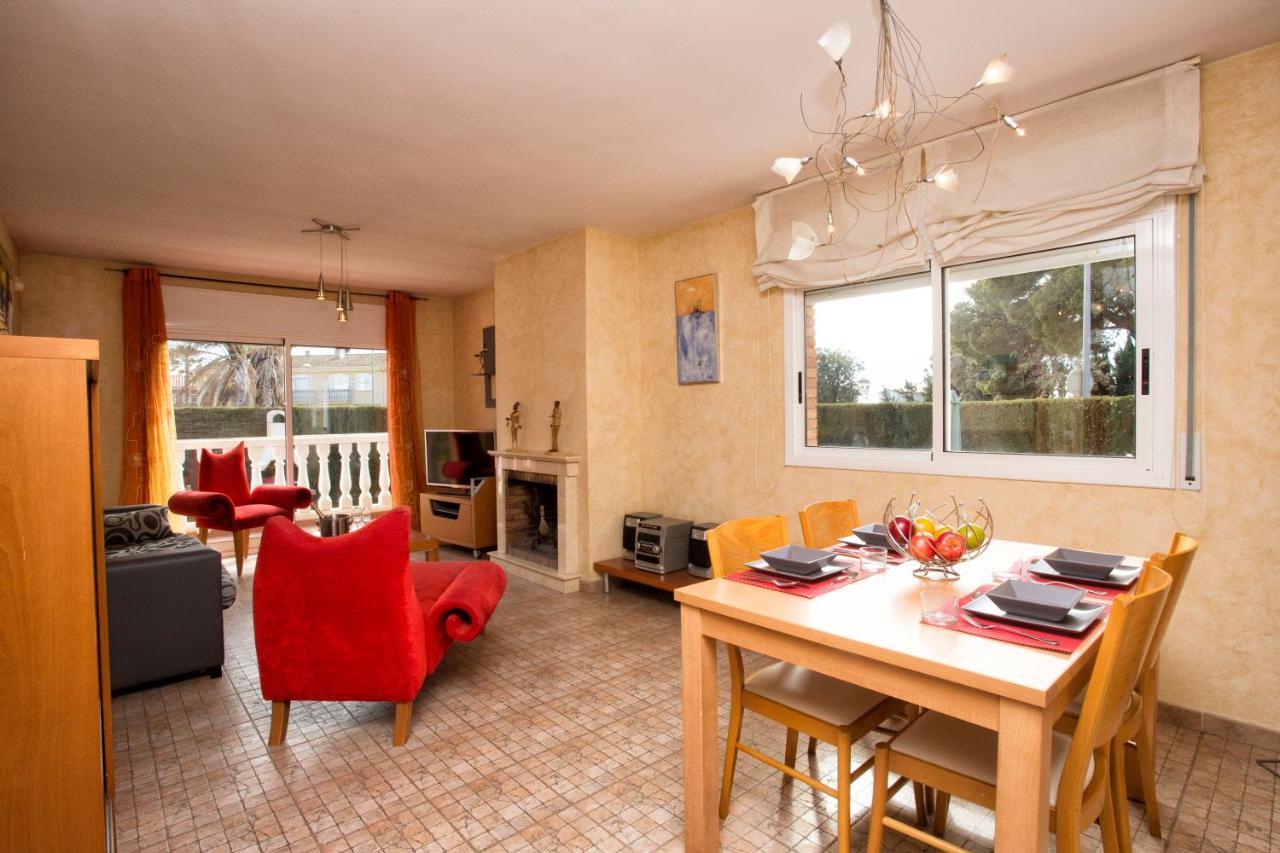 Villa Costa Dorada *