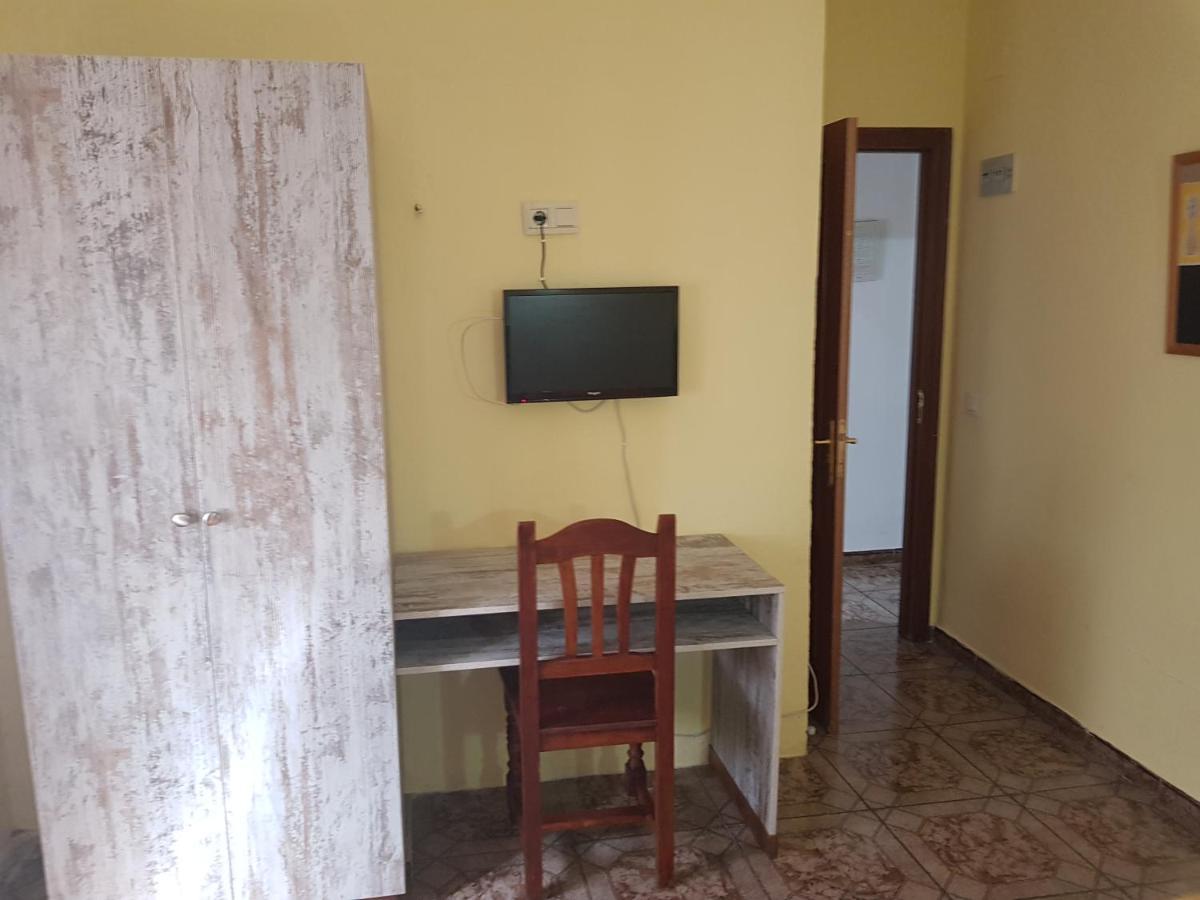 Guest house Virgen Del Rocio *