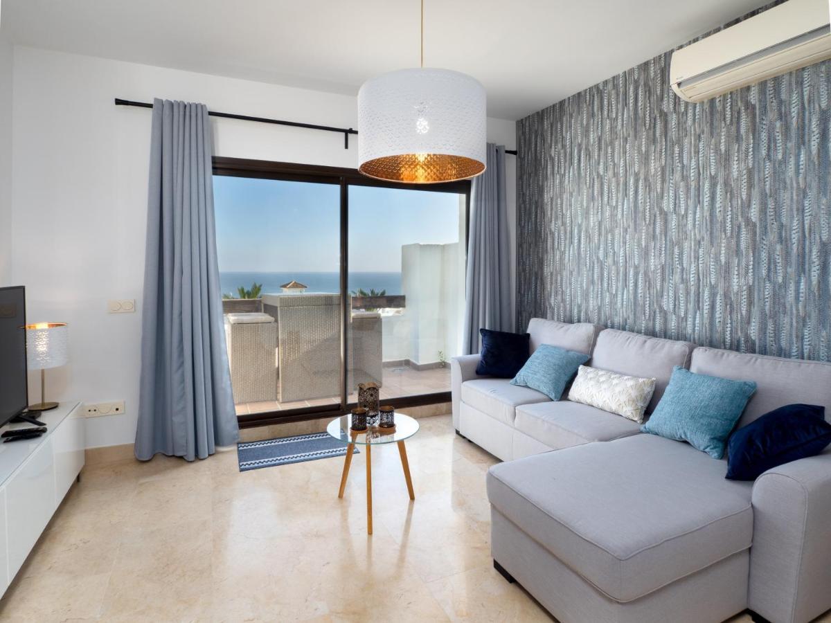 2305 - Luxury With Sea View And Pools Villa San Roque (Andalucia)