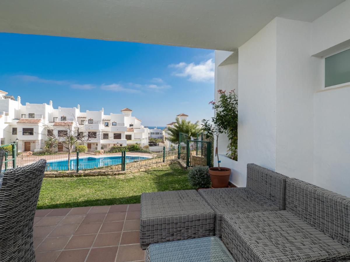 2305 - Luxury With Sea View And Pools San Roque (Andalucia)