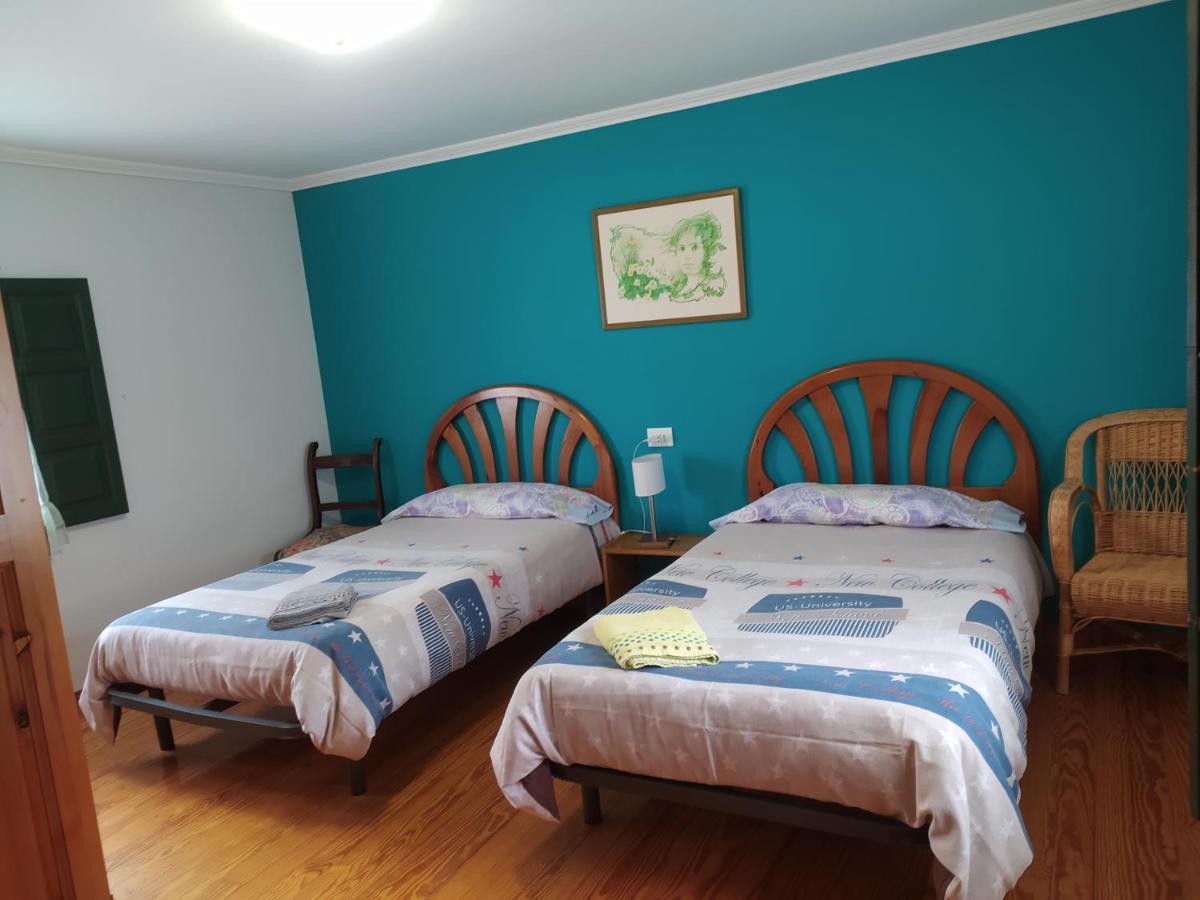 Country house Casa Rural Casa Del Camping *