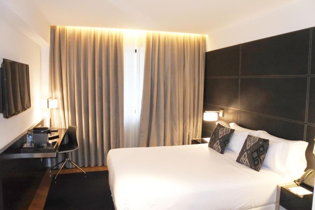 Inffinit Hotel