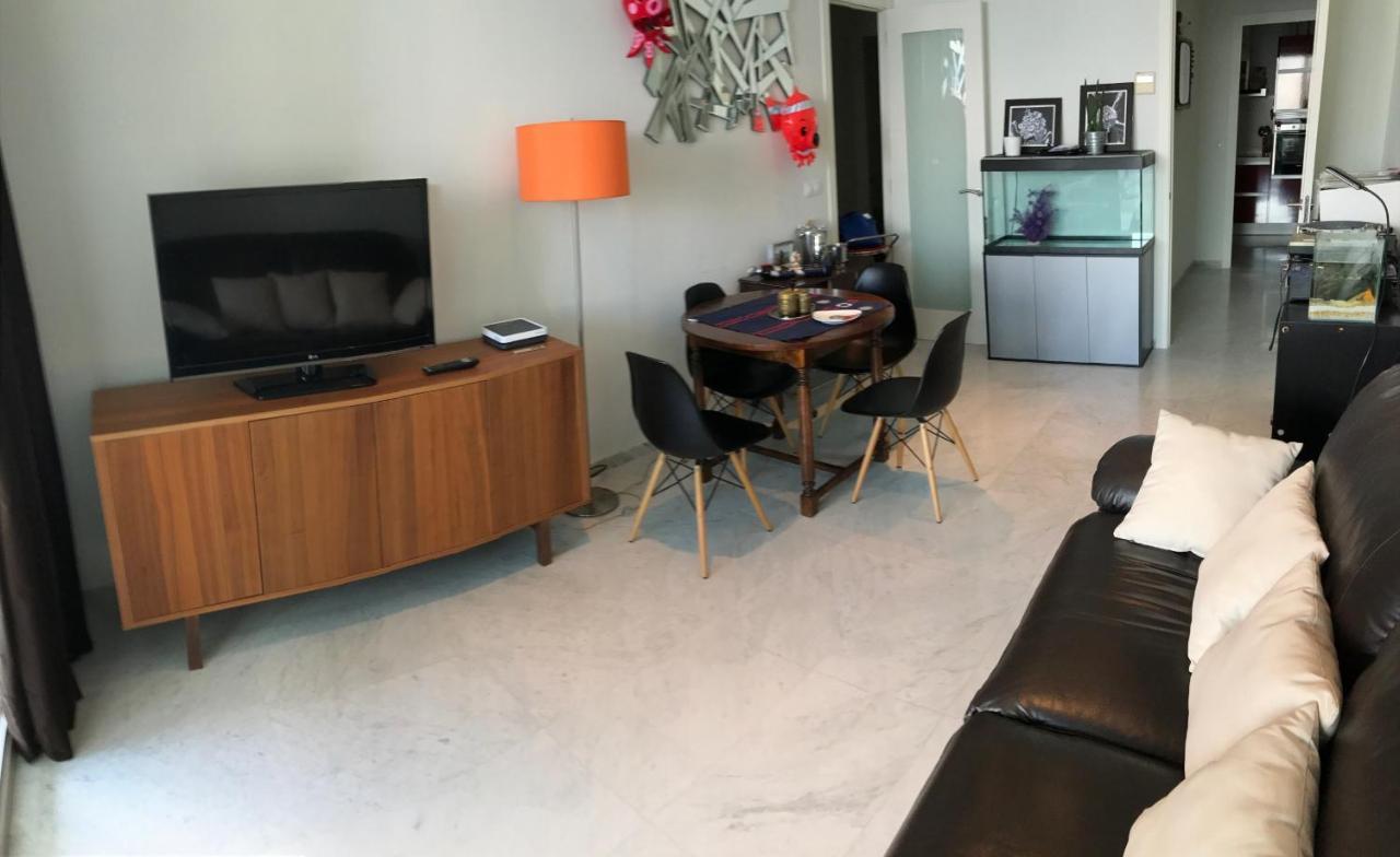 Gemelos 28 Blueline Apartment *
