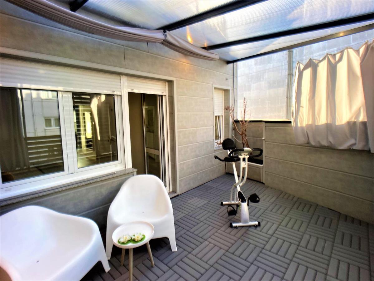 4 De Autor Apartment *