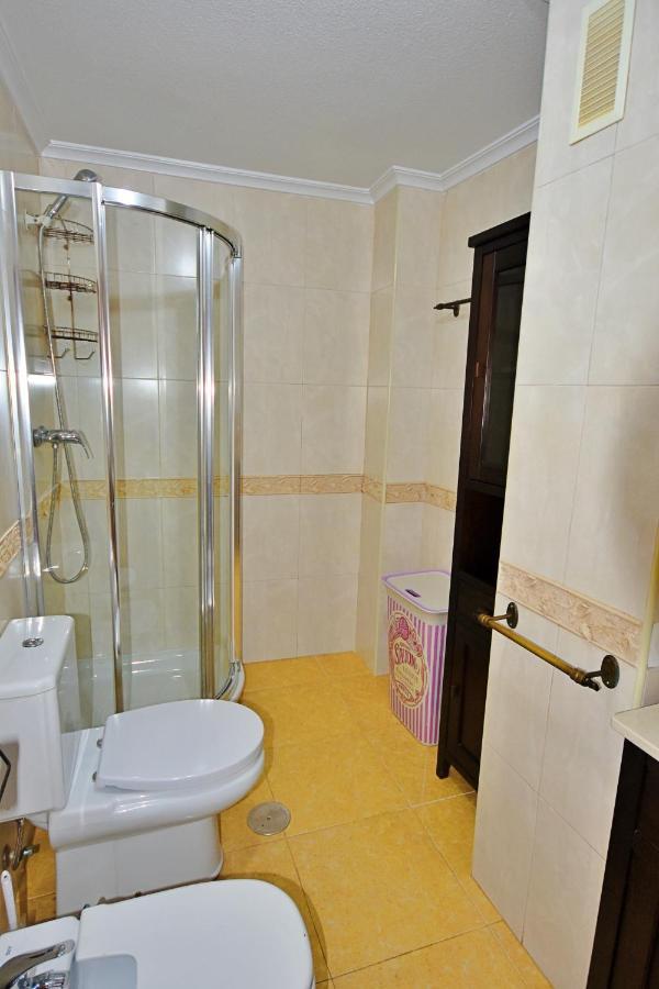 He Center Apartment