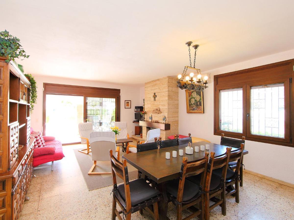 Holiday home Holiday Falconera 33b Empuriabrava