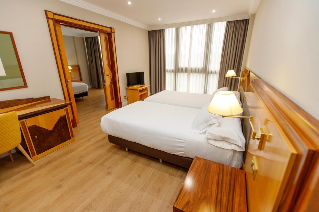 Oca Puerta Del Camino Hotel 4*