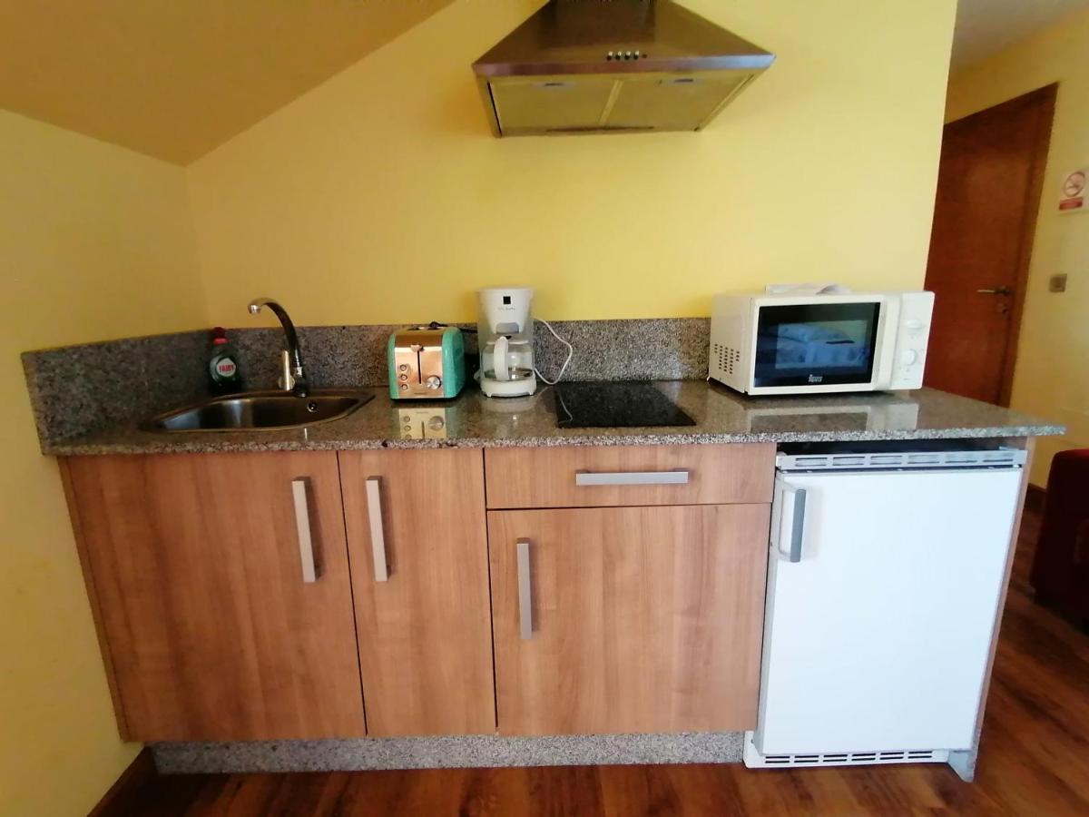 Ay Salvora Apartment *