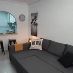 Lovely Apart 3 Minutes To The Beach