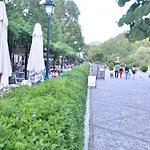 Paseo De Los Tristes