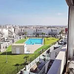 Black Sun. Modern Penthouse In Torrevieja