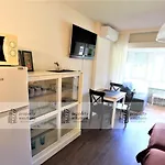 19 Hercules Apartamentos - Estudio Con Vista Al Jardin Y La Piscina - Excelente Wifi