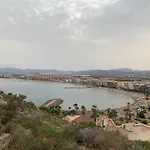 El Pisito De Otelo Junto A La Playa.