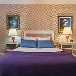 Amplio Y Elegante Con Diseno Vintage
