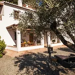 Casa Grande / Rosas Cantares