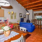 Casa la Cenia. Típica casa rústica para unas vacaciones perfectas