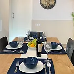 Tr3 aparcamiento incluido familias loft almirante
