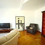 Friendly Rentals Villa Berio