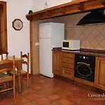 El Castaneru Alojamiento Rural - Casas De Los Picos