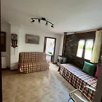 Liencres tranquilo con piscina comunitaria
