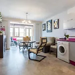 Paseo Maritimo Victoria 2 Rooms