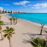 Encantador apartamento con piscina, wifi y parking