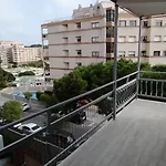 Apartamento turístico playa Capellans, Salou. WIFI