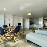 Sea Breeze Apartments First Line By The Sea