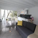 Apartamento 1 Dormitorio, Jardin Y Piscina - Apartamentos Montesomo
