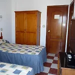 Hostal Alboran