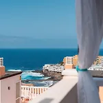 La Sonada Bright Penthouse With Views