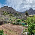 Casa Ana Con Jardin