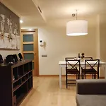 Mazi Apartments Downtown