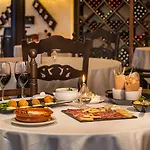 La Cala Resort