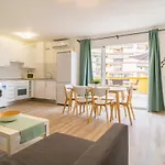 Awesome apartment in Benalmádena Costa with Outdoor swimming pool, WiFi&3 Bedrooms