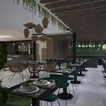 M. Hotel