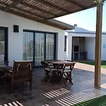 Falsa Pimienta - Solo Familias Y Parejas