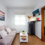 Acogedor bungaló para invierno ideal para parejas, muy cerca de la playa