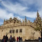 Hostal Puerta Carmona