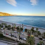 Estupendo Apartamento Al Mar