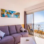 Spacious Studio Next To The Sea With Stunning Views