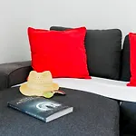 1215 Cozy Apartment With Pool, Wifi Sea View