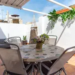 Amadeu 1, Calella