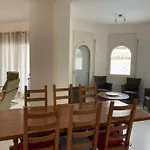 Villa 8 - 10 Personnes Avec Piscine