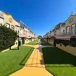 Paraiso A La Orilla Del Mar