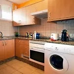 Elegante Apartamento Con Bonitas Vistas