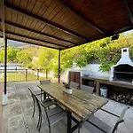 Villa En Frigiliana Con Piscina Y Jacuzzi